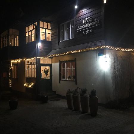伊斯泰布纳威拉司沃拉克卡旅馆住宿加早餐旅馆 外观 照片